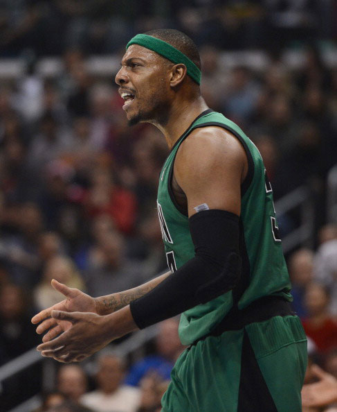 祸不单行，国际足联网站显示广西平果有四条转会禁令（接连受挫：FIFA官网披露广西平果遭四项转会禁令）