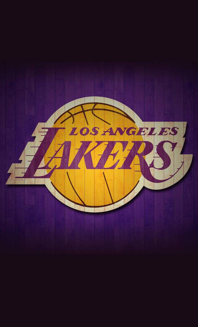 决战时刻致命失误！威金顿14中8得到23分5篮板10助攻（最后关头葬送良机！威金顿14投8中斩获23分5篮板10助攻）