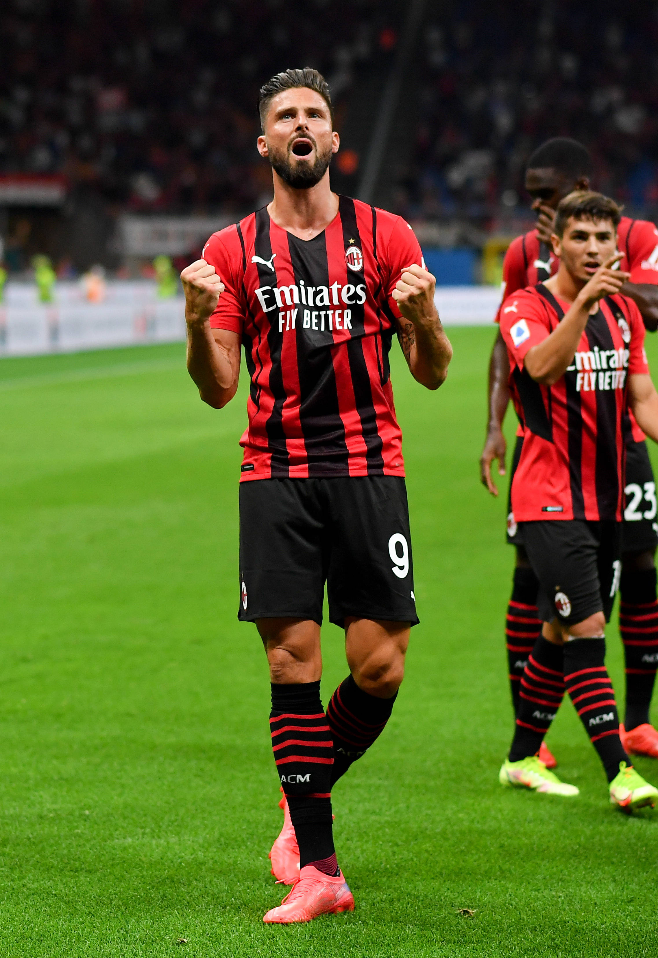 如果这些足球运动员出生在香港（假如这些足球运动员生于香港）