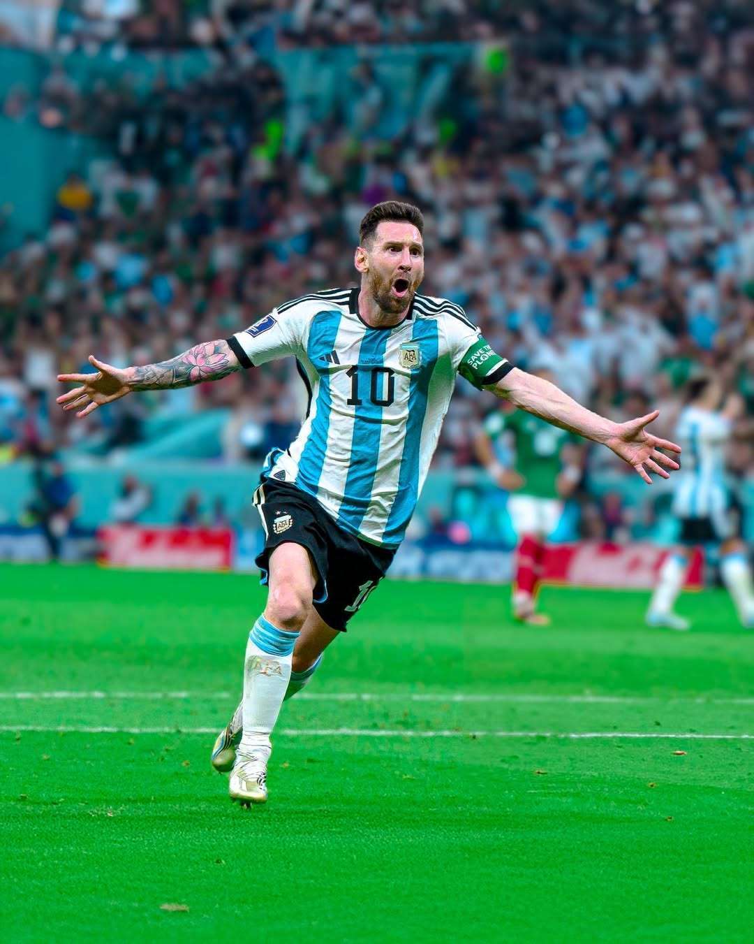 欧冠淘汰赛前瞻：巴萨客场挑战曼联,（欧冠淘汰赛前瞻：曼联主场迎战巴萨）