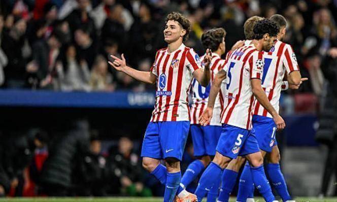 “这才是真正的足球”，特朗普提议给美式橄榄球改名（特朗普建议为美式橄榄球更名：这才是名副其实的足球）