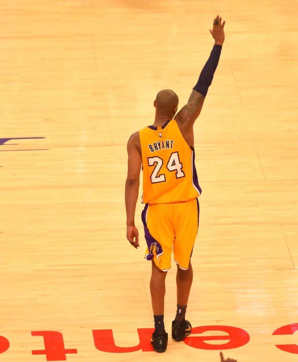 博洛尼亚vs克雷莫内塞：奥尔索利尼、胡安-米兰达首发，瓦尔迪、奥代罗出战（博洛尼亚战克雷莫内塞：奥尔索利尼、胡安-米兰达先发，瓦尔迪与奥代罗将出战）