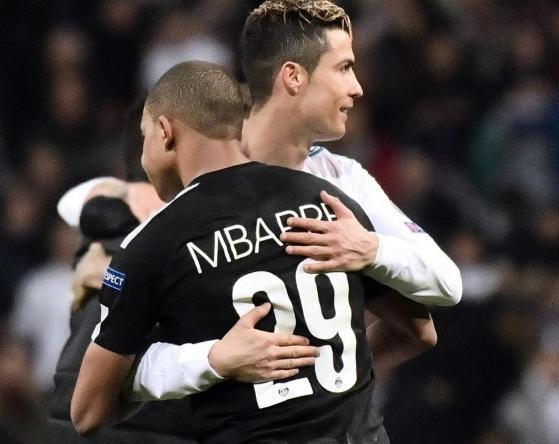 卡拉格：维尔茨本场数据相当亮眼，他的踢法、位置像德布劳内（卡拉格：维尔茨此役数据抢眼，踢法与站位颇似德布劳内）